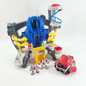 Imaginext Space Man Set Two Space Ships And 2 Mini Figures Plus Space Station